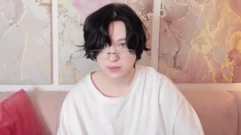 fiamoory online show from January 19, 1:24 am