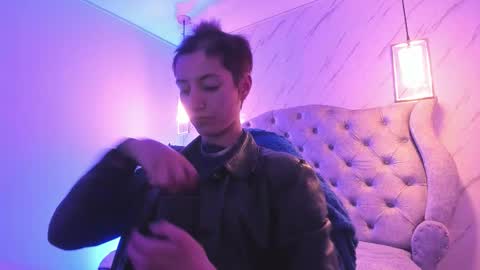   online show from February 12, 12:07 pm