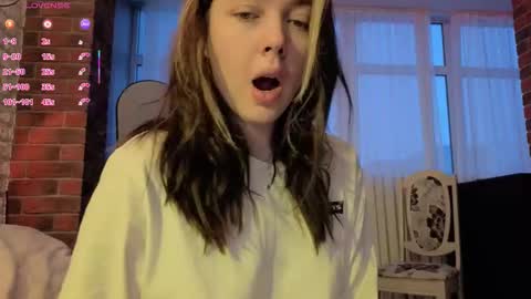 Filla online show from February 13, 3:19 am