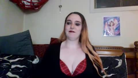 Fiery Red Head online show from October 9, 2:05 am
