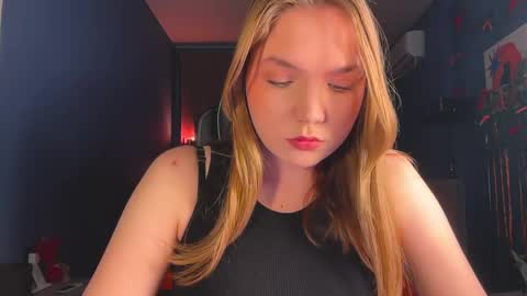Rebecca online show from May 12, 5:41 pm