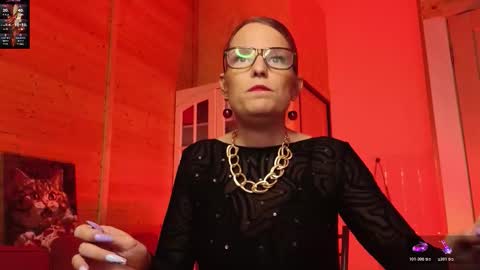 Lady online show from March 11, 6:54 pm