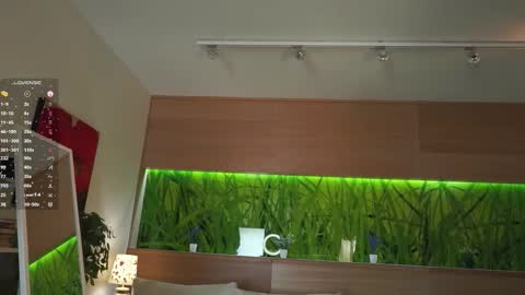 Emily online show from February 14, 7:10 am