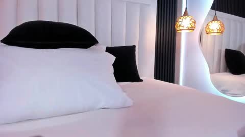 Firedoll online show from March 1, 4:45 am