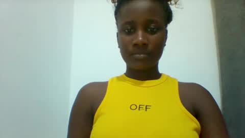 flirty_arrya online show from April 3, 2:04 pm