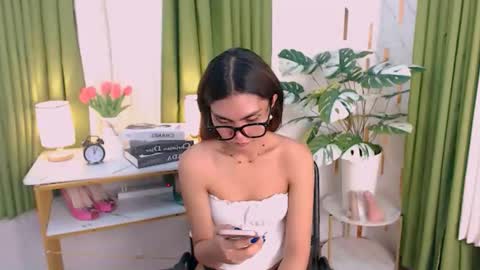 Marga online show from May 6, 7:51 pm