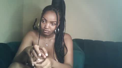 flirtymimie online show from January 10, 5:17 pm