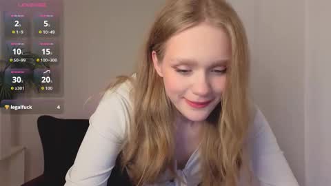 Polly online show from September 25, 11:02 pm