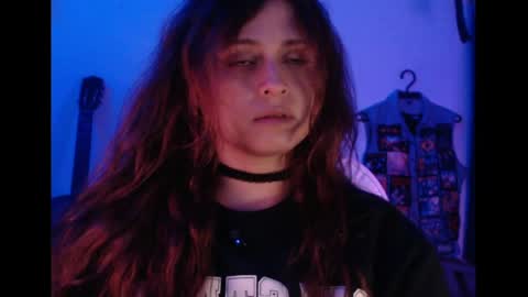 flor3citarockera online show from May 10, 12:56 am
