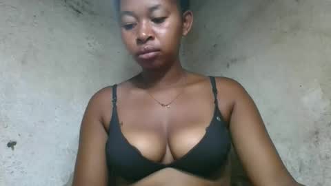 florencia011 online show from January 17, 10:28 pm