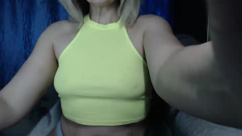 floretdiana online show from January 20, 6:31 am