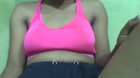 florine592953 online show from February 6, 8:18 am