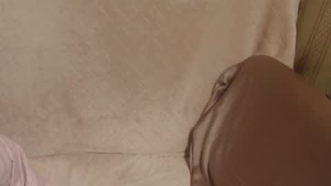 say meow and send tip  online show from March 21, 6:24 pm