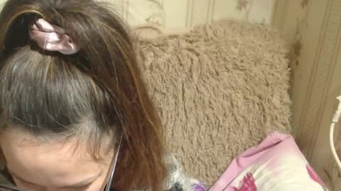 Snapshot of flowercandydoll chatting on December 3, 5:55 pm say meow and send tip online show from December 3, 5:55 pm