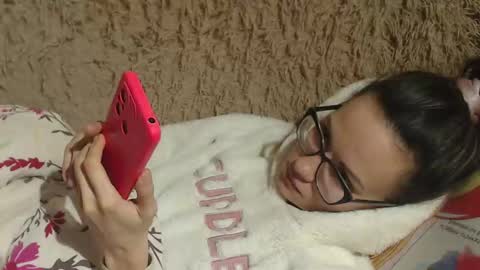 Snapshot of flowercandydoll chatting on February 14, 6:29 pm say meow and send tip online show from February 14, 6:29 pm