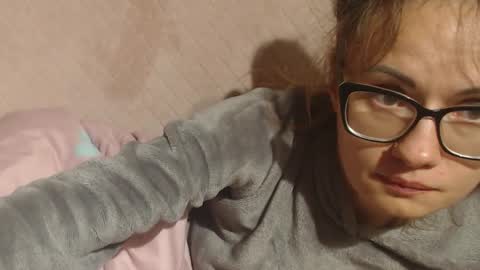 Snapshot of flowercandydoll chatting on October 1, 12:54 pm say meow and send tip online show from October 1, 12:54 pm