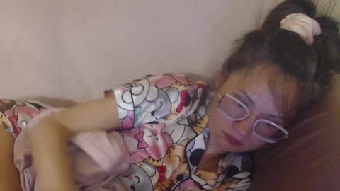 say meow and send tip  online show from May 27, 8:39 pm