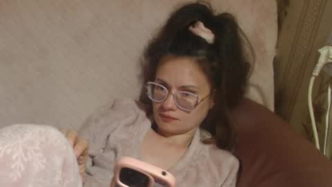 say meow and send tip  online show from April 4, 10:41 pm