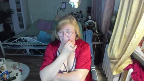 Flowerlower online show from May 4, 6:33 pm
