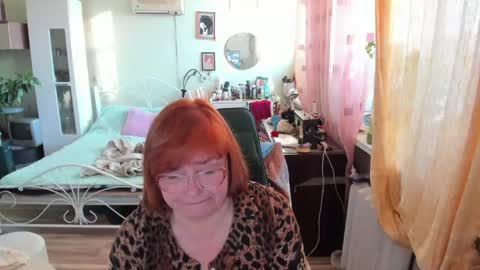 Flowerlower online show from May 16, 5:01 pm