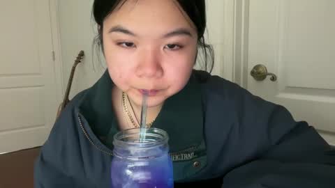 flowerlvr online show from January 21, 12:36 am