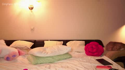 DARYA   online show from June 7, 2:07 am