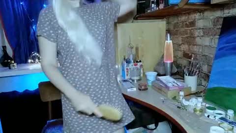 Irene online show from July 15, 8:57 pm
