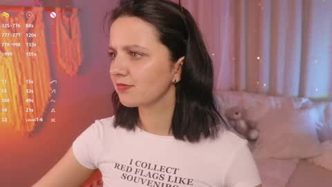 LilLisa online show from May 15, 3:59 pm