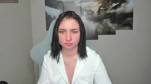Lina online show from May 18, 12:53 am