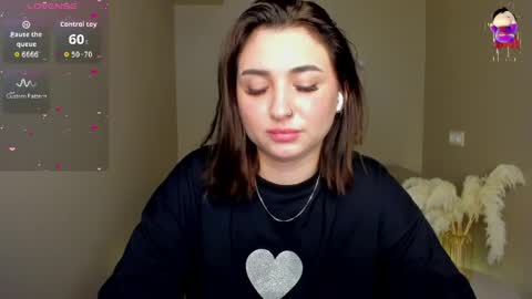 Lina online show from May 27, 2:08 am