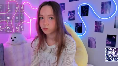 Polly online show from March 7, 7:27 pm