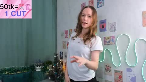 Polly online show from December 24, 9:00 pm