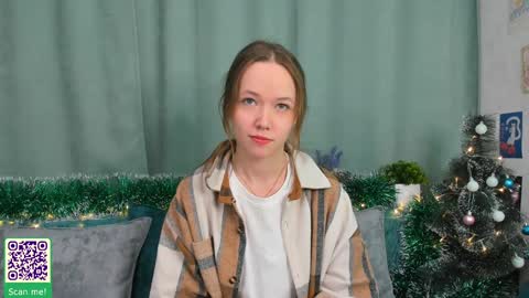 Polly online show from January 1, 7:10 pm