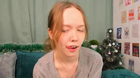 Polly online show from December 29, 7:22 pm
