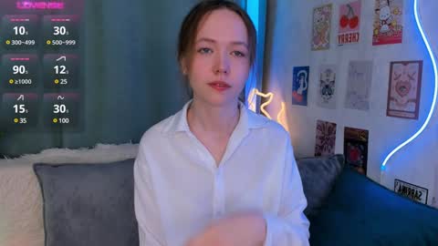 Polly online show from February 3, 9:29 pm