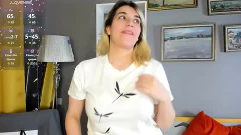 Ellie online show from December 20, 6:17 am