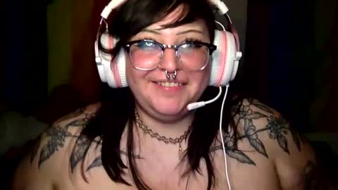 foxdarling96 online show from November 12, 6:11 am