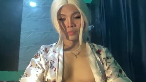 KITTY online show from May 11, 10:17 am