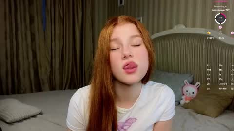 Snapshot of foxxx_tail chatting on September 19, 3:00 pm Petra online show from September 19, 3:00 pm