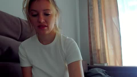 Foxy online show from May 22, 2:42 am