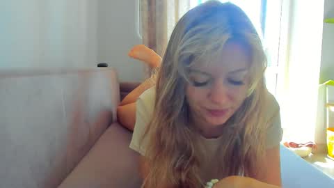 Foxy online show from May 20, 1:57 am