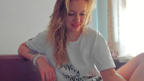 Foxy online show from April 30, 12:49 am