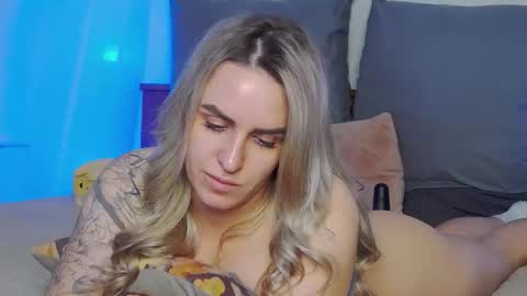 Foxy Kimmi online show from March 27, 8:26 am