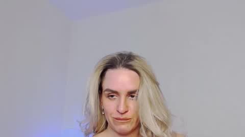 Foxy Kimmi online show from February 28, 7:19 am