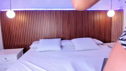 foxy_kylie online show from October 14, 7:38 pm