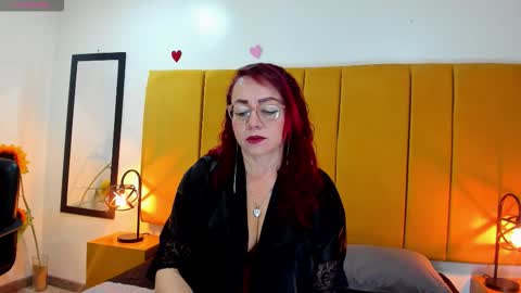 Foxy miilf online show from March 23, 12:55 pm