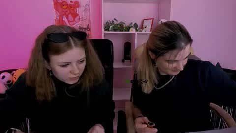 Snapshot of foxy_tease_ chatting on October 2, 7:52 pm foxy_tease_ online show from October 2, 7:52 pm