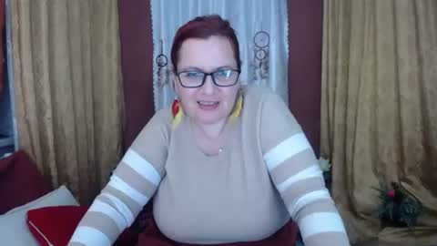 foxydesiree online show from February 19, 2:22 am