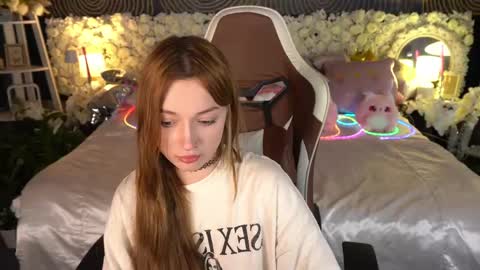 Maya online show from May 19, 2:02 pm