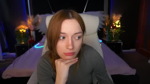 Maya online show from May 10, 4:09 pm